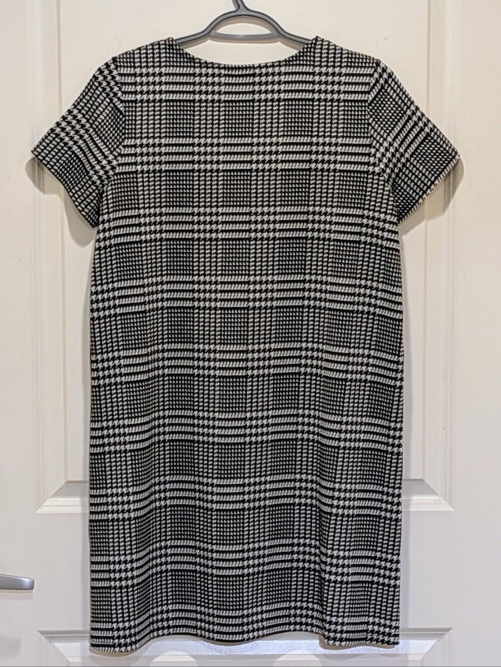 GUC Twik by Simons M Black and White Houndstooth Plaid Dress W Green Stripes - Picture 6 of 8